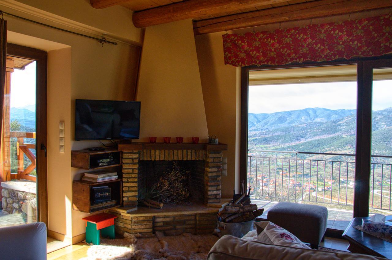 Levandes Houses Калаврита Экстерьер фото