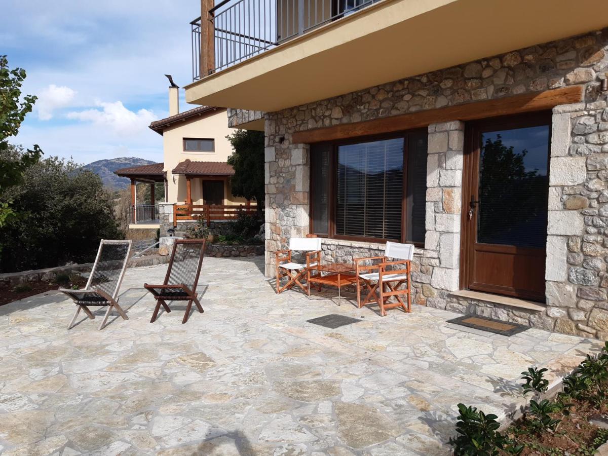 Levandes Houses Калаврита Экстерьер фото